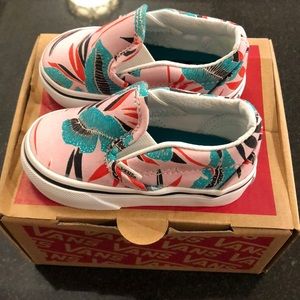 Toddler Vans Slip On’s